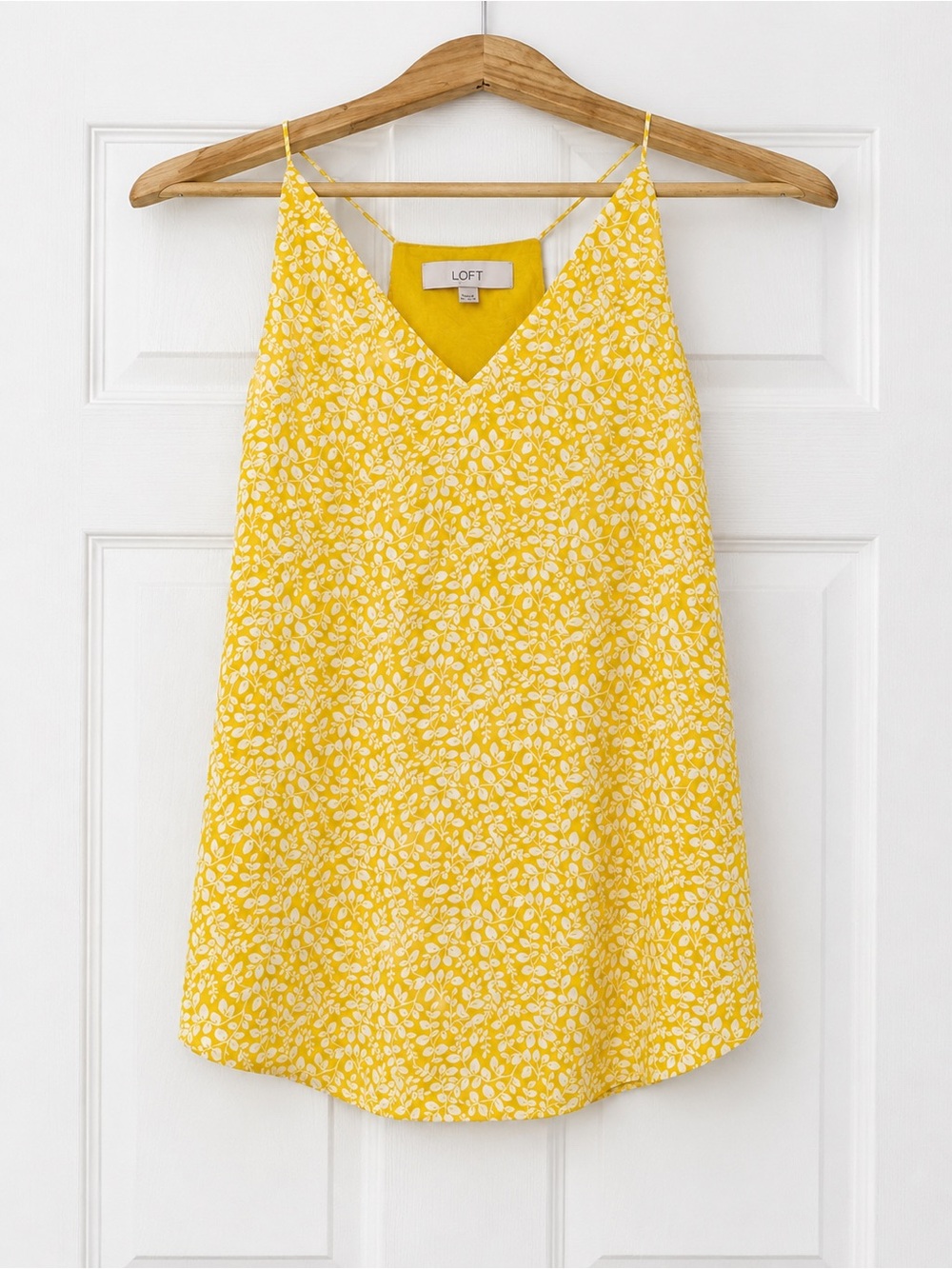 LOFT XXS Yellow Floral Sleeveless Camisole Top Women’s V Neck Lined Summer Tank